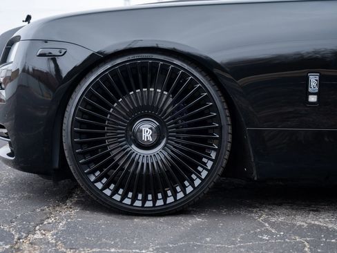 Used 2015 Rolls-Royce Wraith image 5