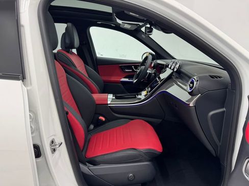 New 2026 Mercedes-Benz GLC 300 image 17