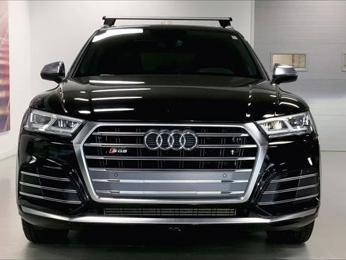 Used 2018 Audi SQ5 Premium Plus w/ S Sport Package AWD/4WD image 6