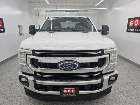 Used 2022 Ford F250 XLT w/ XLT Value Package AWD/4WD image 2