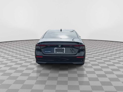 Used 2025 Honda Accord LX image 7