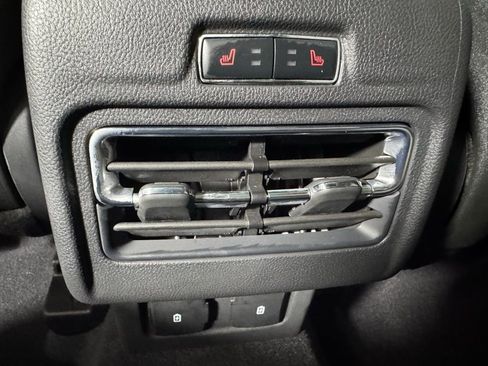 New 2026 Lincoln Corsair Reserve image 49