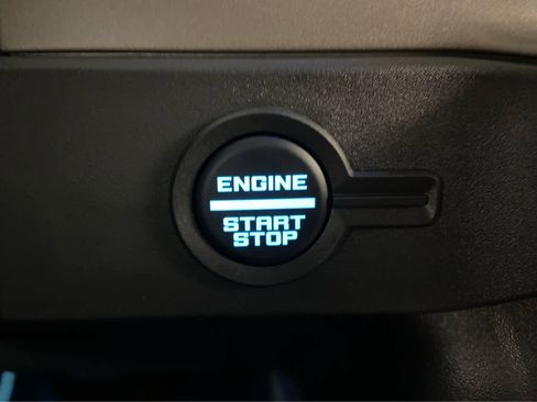 New 2025 Ford Bronco Outer Banks w/ Sasquatch Package image 41