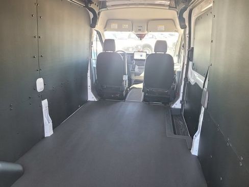 New 2026 Ford Transit 150 148 Medium Roof w/ Load Area Protection Package RWD image 6