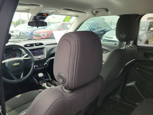 Used 2023 Chevrolet TrailBlazer LT FWD image 14
