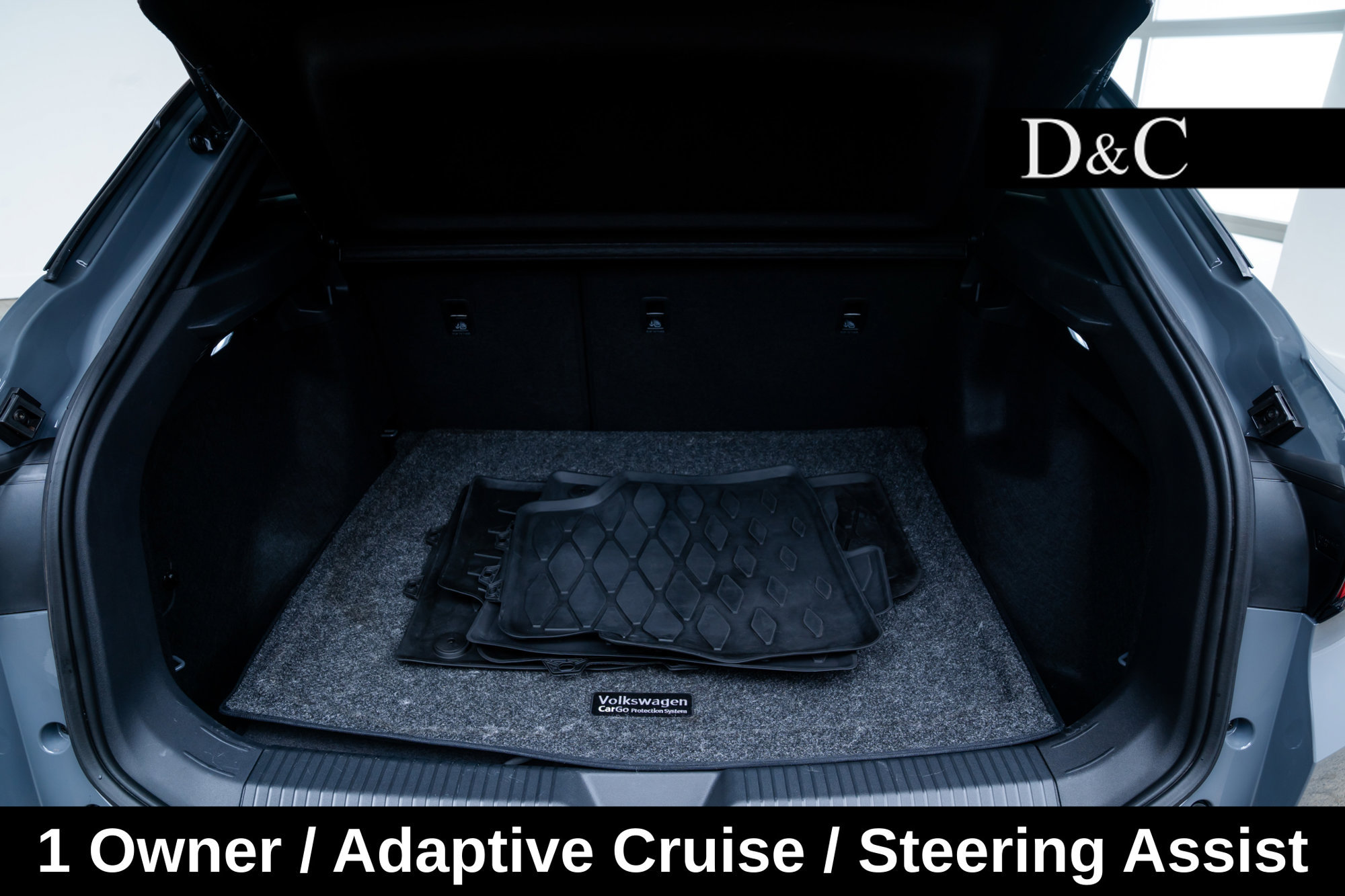 Used 2023 Volkswagen ID.4 Pro AWD/4WD image 7