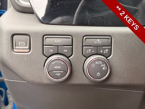 Used 2023 Chevrolet Silverado 1500 LT w/ Protection Package AWD/4WD image 24
