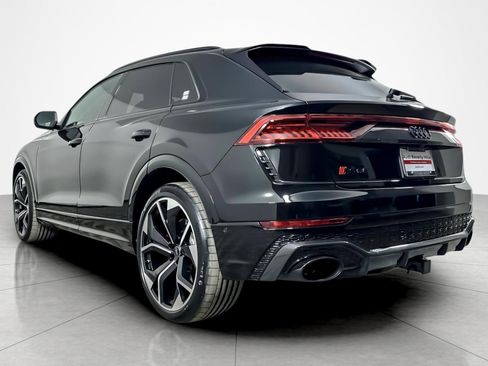 Used 2023 Audi RS Q8 w/ Black Optic Package image 3