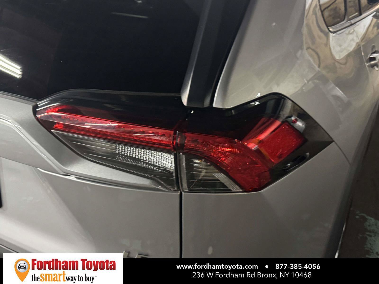 Certified 2023 Toyota RAV4 LE AWD/4WD image 10