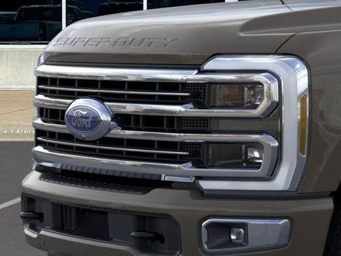New 2026 Ford F350 Platinum w/ Platinum Plus Package AWD/4WD image 17