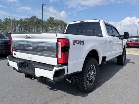 Used 2026 Ford F250 Platinum w/ Platinum Plus Package image 6