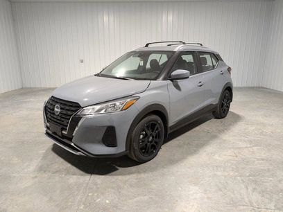 New 2024 Nissan Kicks SV w/ Interior Electronics Package