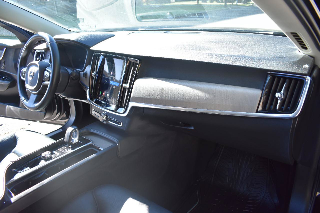 Used 2023 Volvo S90 B6 Plus AWD/4WD image 24