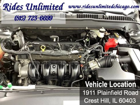 Used 2018 Ford Fusion SE image 40