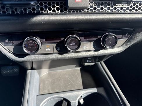 Certified 2023 Honda HR-V Sport image 31