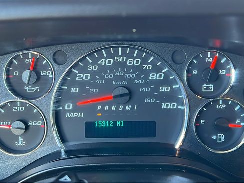 Certified 2023 Chevrolet Express 2500 w/ Driver Convenience Package image 24