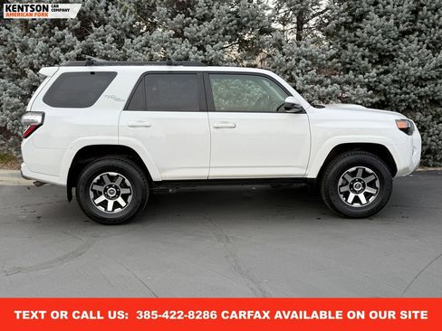 Used 2020 Toyota 4Runner TRD Off-Road Premium image 10