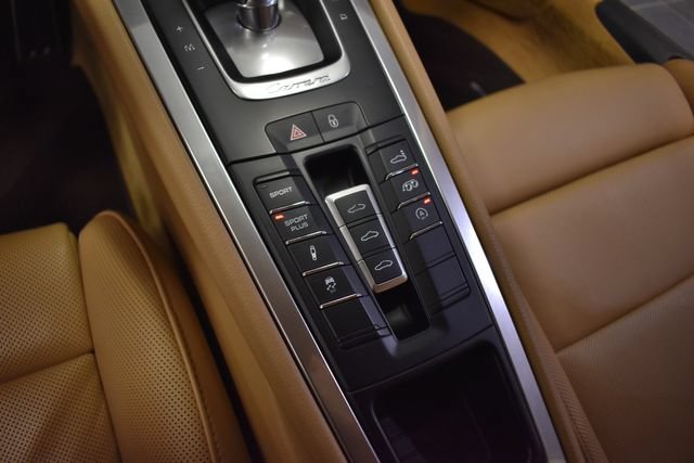 Used 2013 Porsche 911 Carrera 4S AWD/4WD image 16