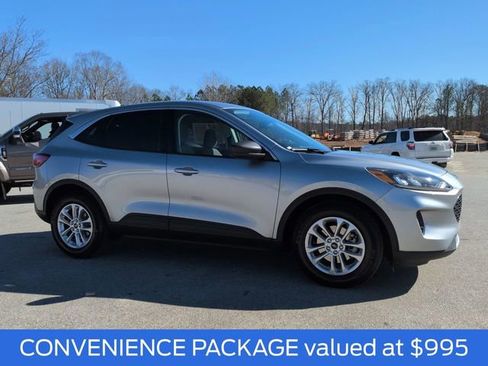 Certified 2022 Ford Escape SE w/ Convenience Package image 3