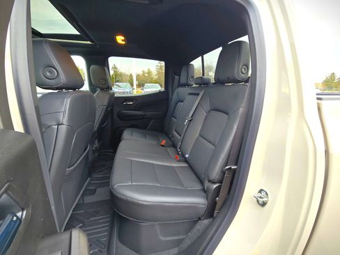 New 2026 GMC Canyon Elevation w/ Convenience Package image 14