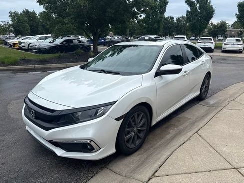 Used 2019 Honda Civic EX image 4