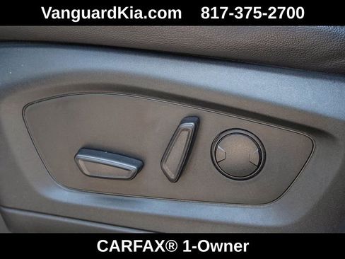 Used 2023 Ford Explorer Limited image 34