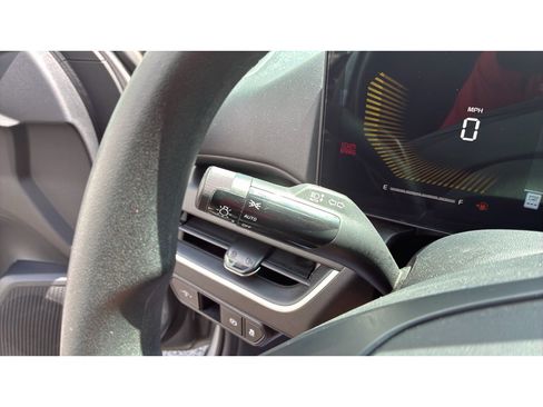 Used 2025 Kia K4 FWD image 21