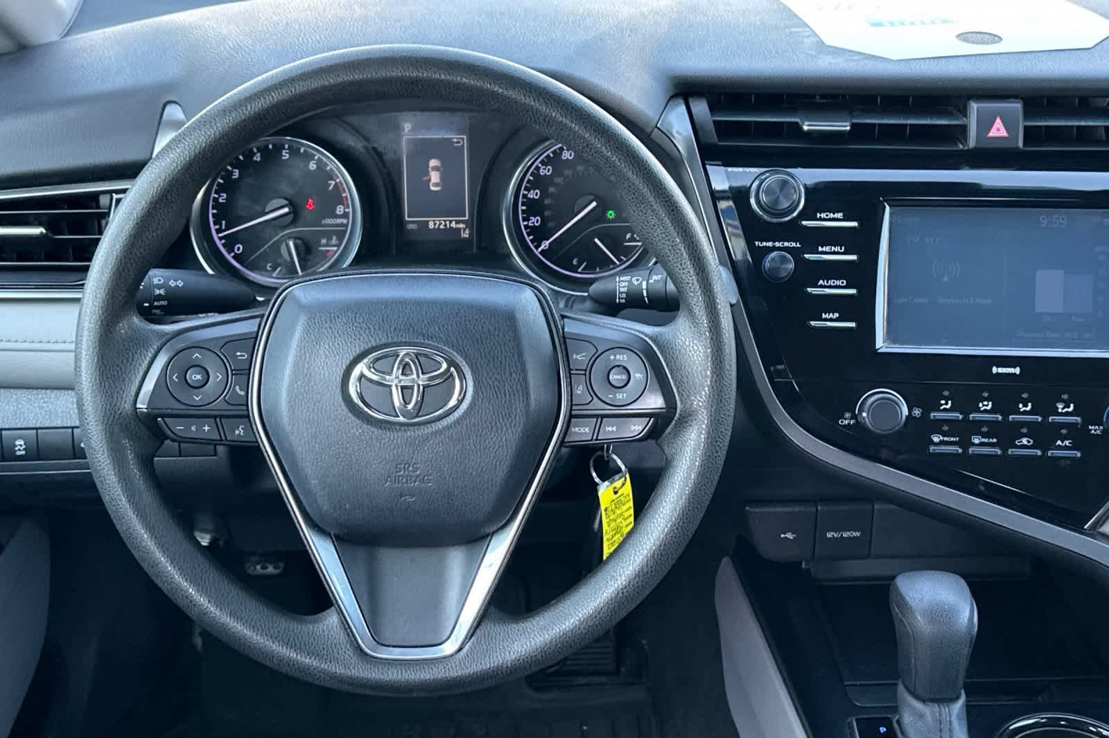 Used 2020 Toyota Camry LE FWD image 15