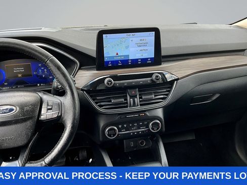 Used 2020 Ford Escape Titanium w/ Titanium Premium Package 2.0 FWD image 12