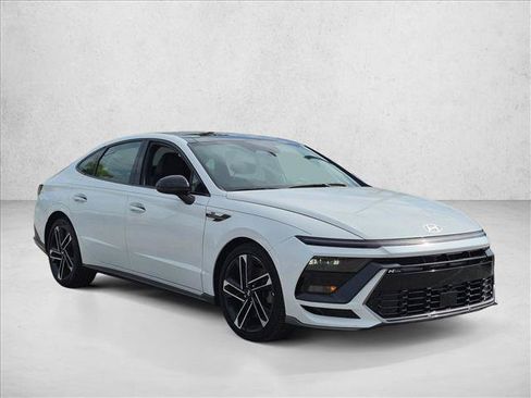 Used 2025 Hyundai Sonata N Line FWD image 3