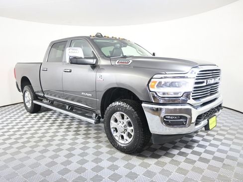 Used 2023 RAM 2500 Laramie AWD/4WD image 10