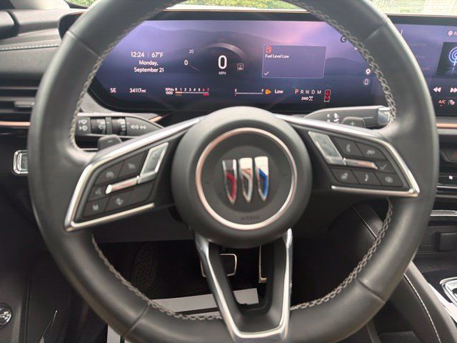 Used 2025 Buick Envision Sport Touring AWD/4WD image 28