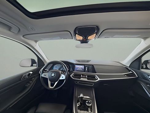Used 2022 BMW X7 xDrive40i w/ Premium Package image 46