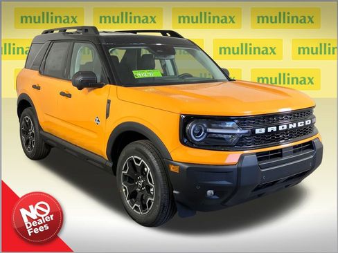 New 2026 Ford Bronco Sport Outer Banks w/ Outer Banks Tech Package+ AWD/4WD image 1