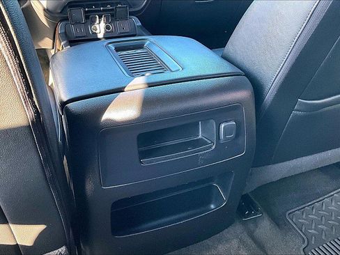 Used 2017 Chevrolet Silverado 1500 LTZ w/ Sport Package AWD/4WD image 11