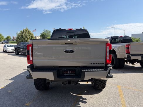 New 2026 Ford F250 Lariat w/ Black Appearance Package AWD/4WD image 5