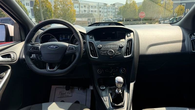 Used 2017 Ford Focus ST FWD image 20