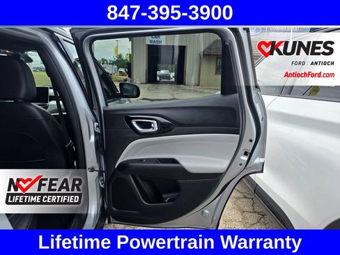 Used 2025 Jeep Compass Limited AWD/4WD image 34