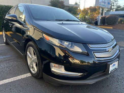 Used 2015 Chevrolet Volt w/ Enhanced Safety Package 1 FWD image 7