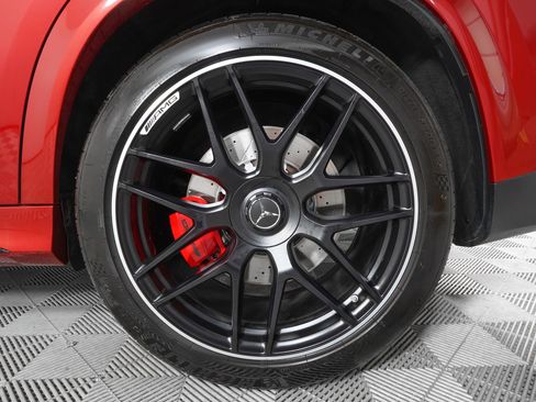 Used 2024 Mercedes-Benz GLE 63 AMG S image 31