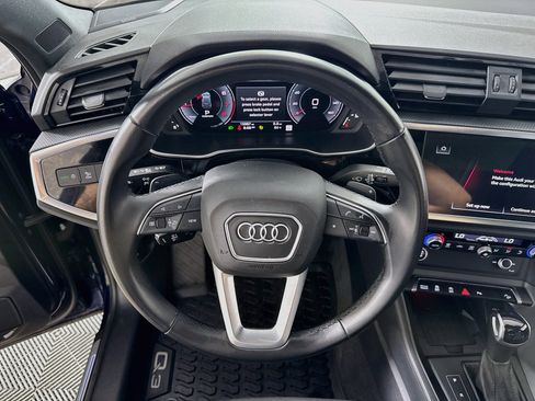 Used 2024 Audi Q3 2.0T Premium Plus w/ Premium Plus Package AWD/4WD image 17