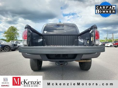 Used 2022 Toyota Tacoma Limited RWD image 29
