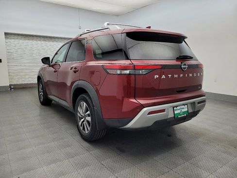 Used 2023 Nissan Pathfinder SL image 5