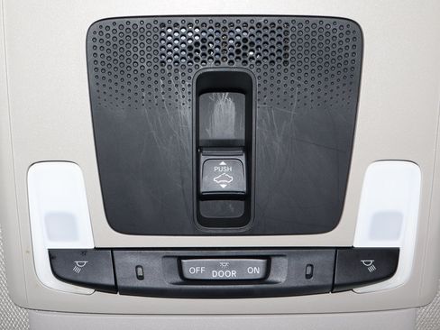 Used 2025 Honda CR-V EX-L image 29