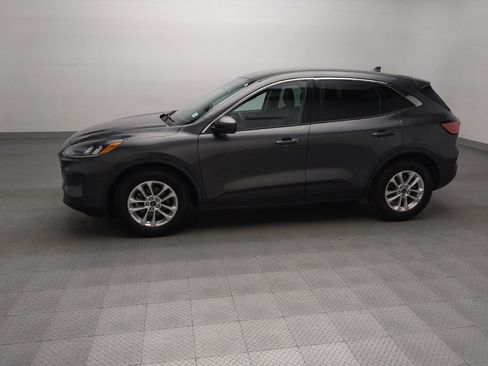 Used 2020 Ford Escape SE FWD image 2