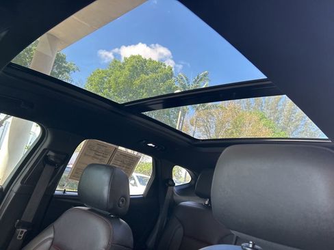 Used 2021 Chevrolet Blazer RS w/ Enhanced Convenience Package FWD image 18