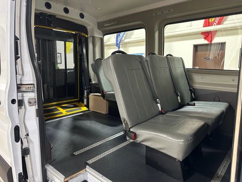 Used 2020 Ford Transit 150 Medium Roof image 26