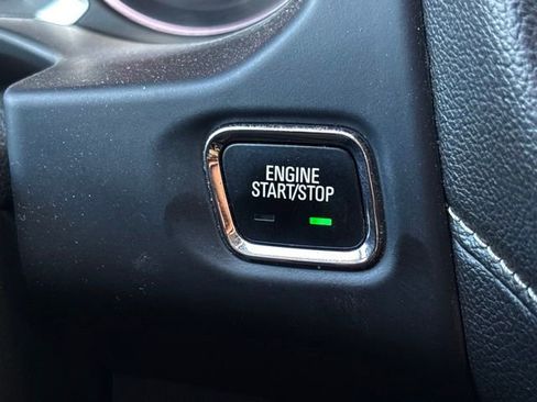 Used 2019 GMC Acadia SLT image 23