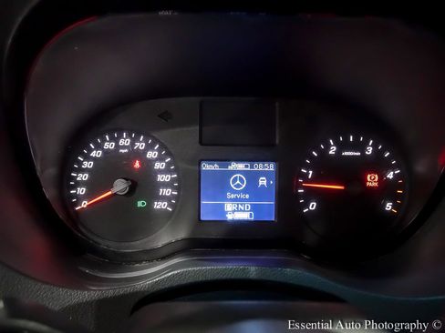 Used 2019 Mercedes-Benz Sprinter 170 image 10