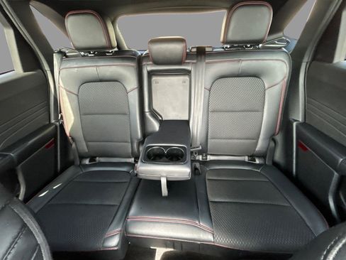 Used 2025 Ford Escape ST-Line FWD image 28
